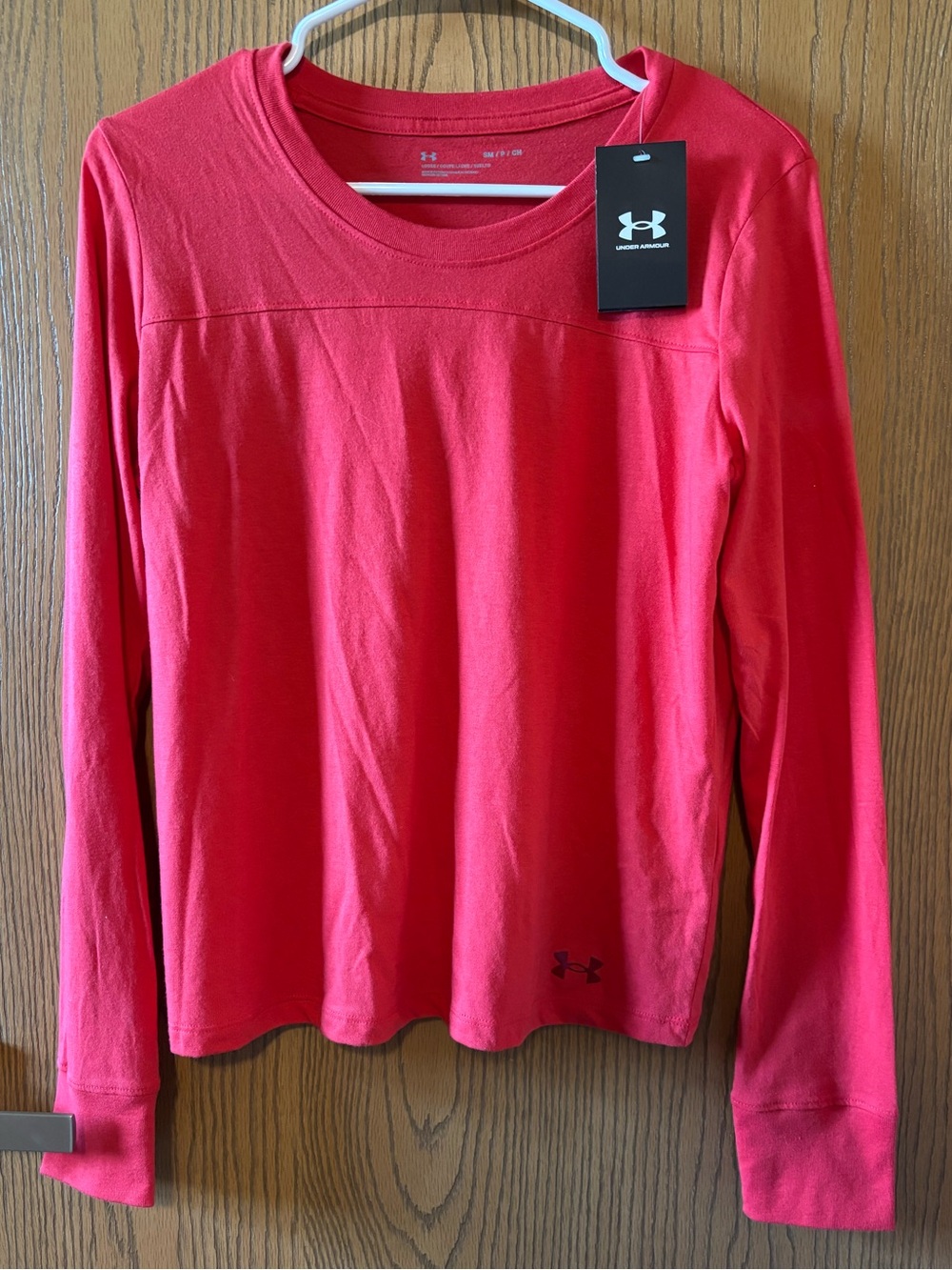 Under Armour Women’s Red Long Sleeve Crew Performance Top